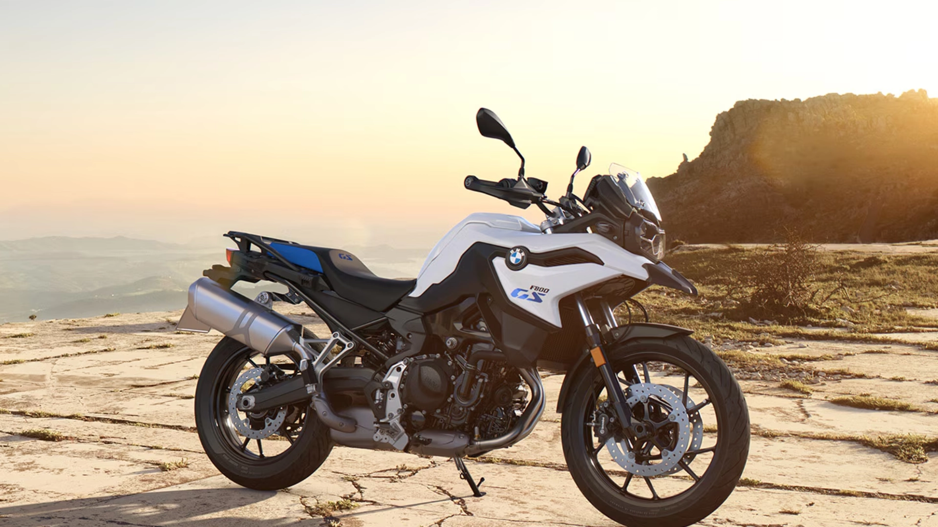 De la meta al asfalto